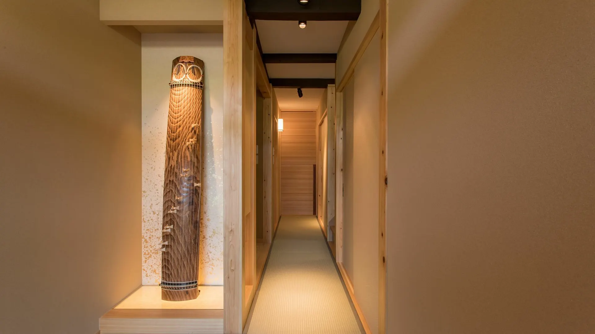 Shirasagi Kyoto（京宿しらさぎ） 0*, 京都市 日本